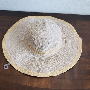 CALIA by Carrie Underwood Cream and Yellow Sun Hat with Wide Brim